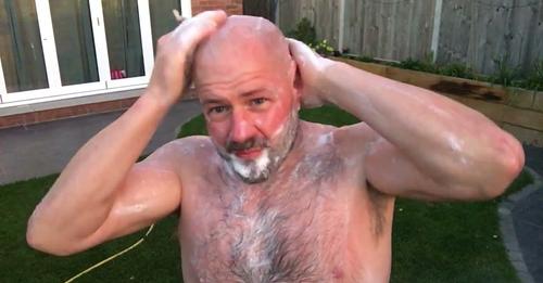 Guy Reaches Halfway Point in Outdoor Shower Challenege!